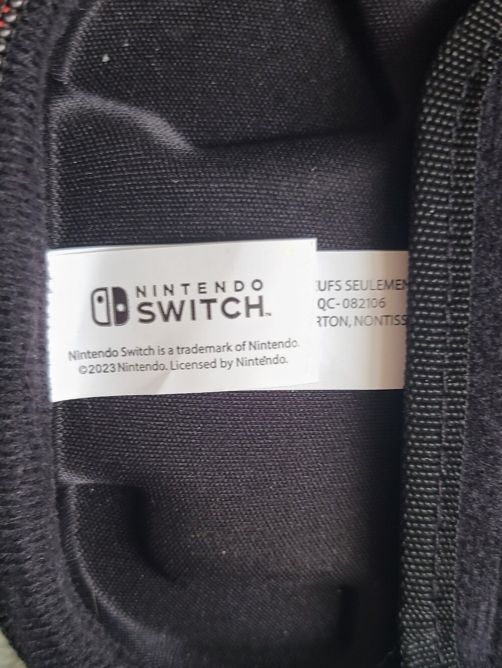 Nintendo Super Mario Red and Black Carry Case for Nintendo Switch - Picture 9 of 12